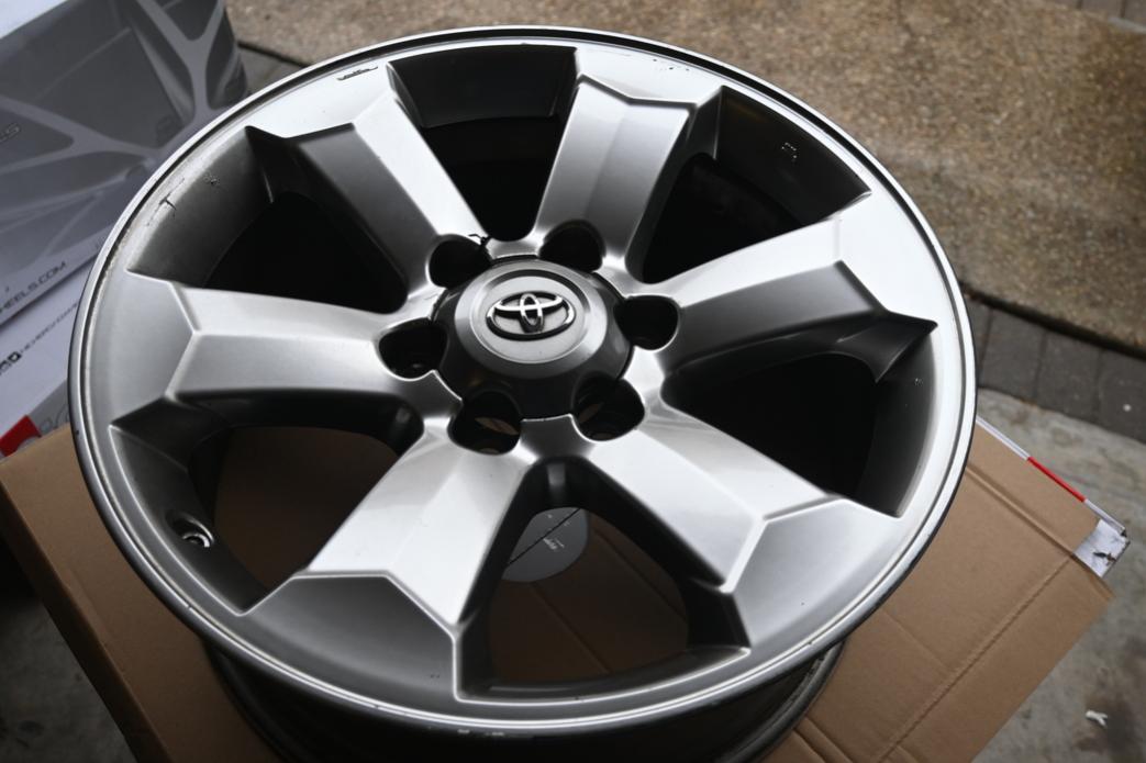 FS SET Limited 18x7.5&quot; wheels/caps from 4Gen Houston 5-z50_2595[2]-jpg